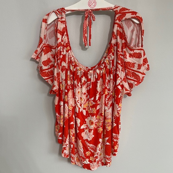 Free People Floral Tie-Back with Cold Shoulder Top - Picture 2 of 7